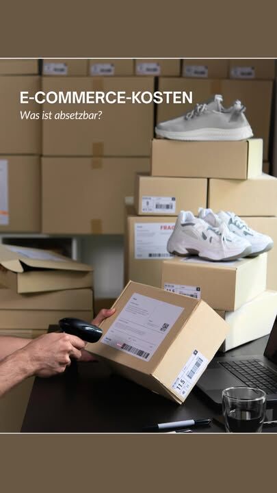 Was kannst du im E-Commerce steuerlich absetzen? 📦

Verpackungsmaterial, Amazon-FBA-Gebühren, Retouren – im Online-Handel entstehen laufend Kosten. Doch nicht alles wird steuerlich gleich behandelt und gerade bei Rücksendungen gibt es einiges zu beachten.

Ein paar Beispiele, welche Kosten absetzbar sind und wo häufig Fehler passieren, zeigen wir dir im Reel. 👆

Du betreibst einen Online-Shop und suchst eine Steuerberatung, die E-Commerce versteht? Dann kontaktiere uns gerne.

📧 office@bernhart-stb.at
📞 +43 1 4073383
🌐 bernhart-stb.at

#ecommerce #onlineshop #betriebsausgaben #steuerberatung #steuerberatungbernhart